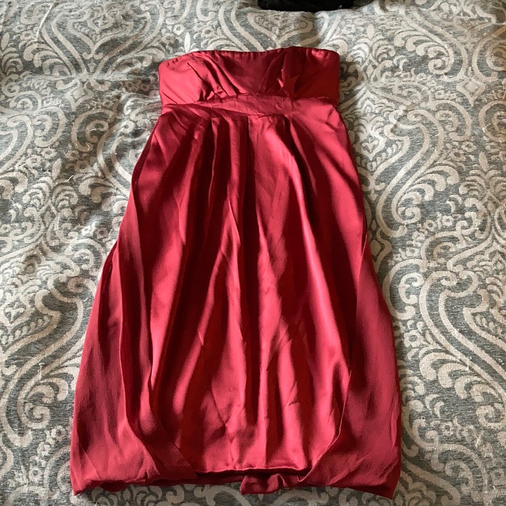 Red strapless dress